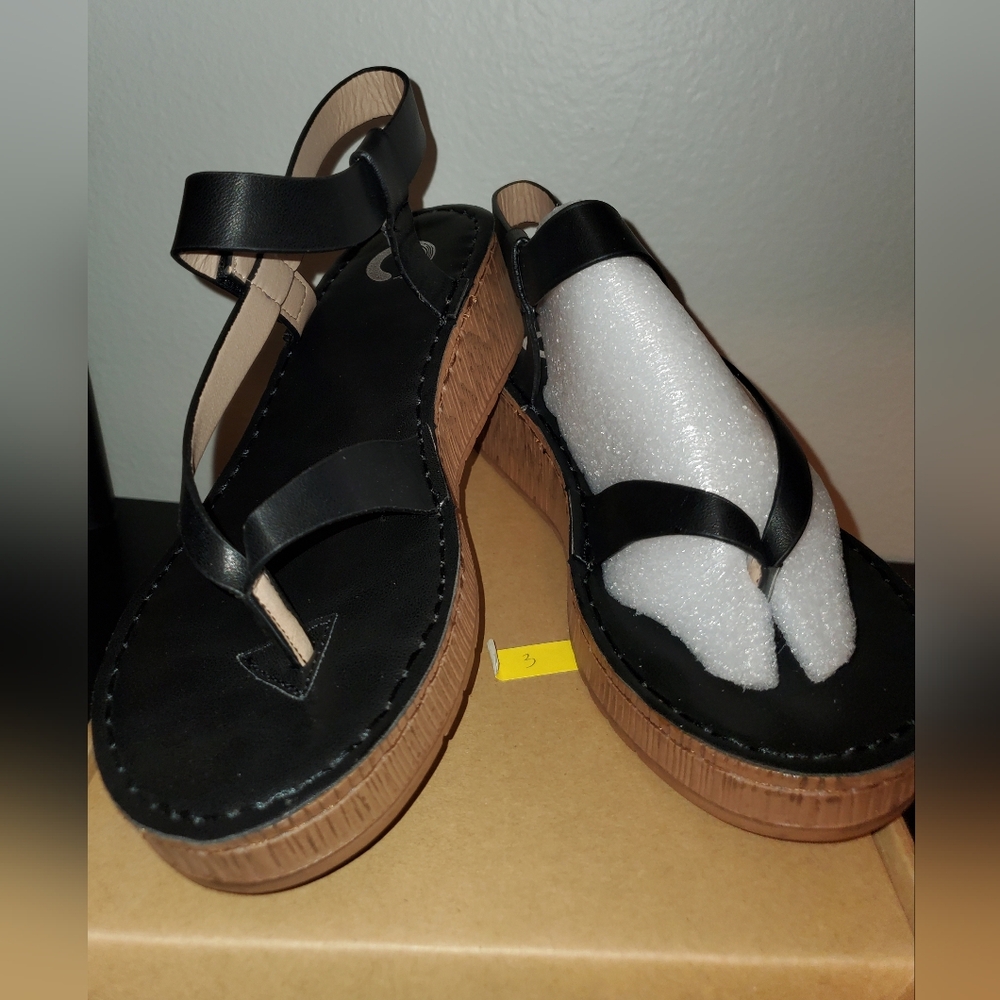 Black McCal Wedge Sandals